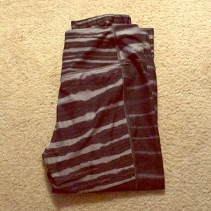 Capri Dri-fit work out pants